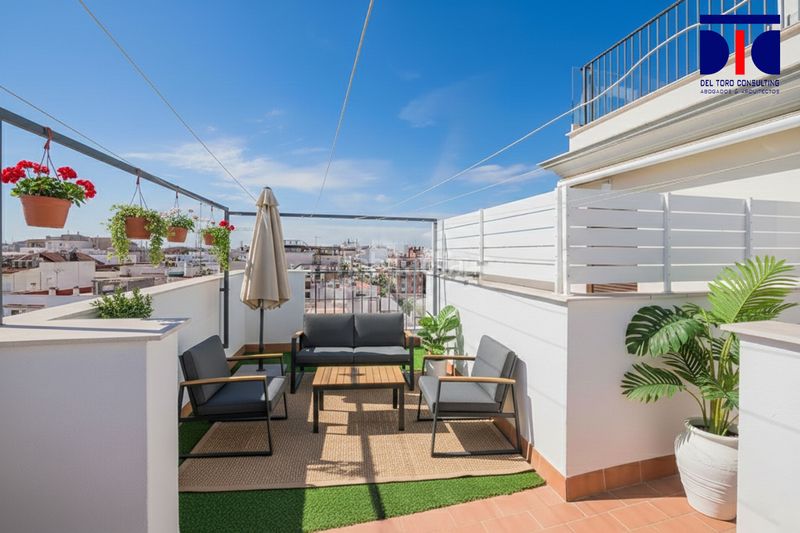 Piso  Calle recaredo. Sin comisión al comprador para entrar. de esquina, con terraza p