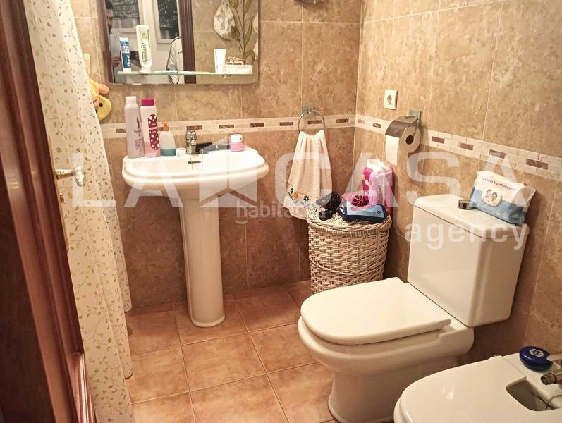 Foto 70a6b261-c2ca-42ed-88a4-ae812fb2dd22. Rez-de-chaussée avec parking dans El Zabal-Santa Margarita Línea de la Concepción (La)