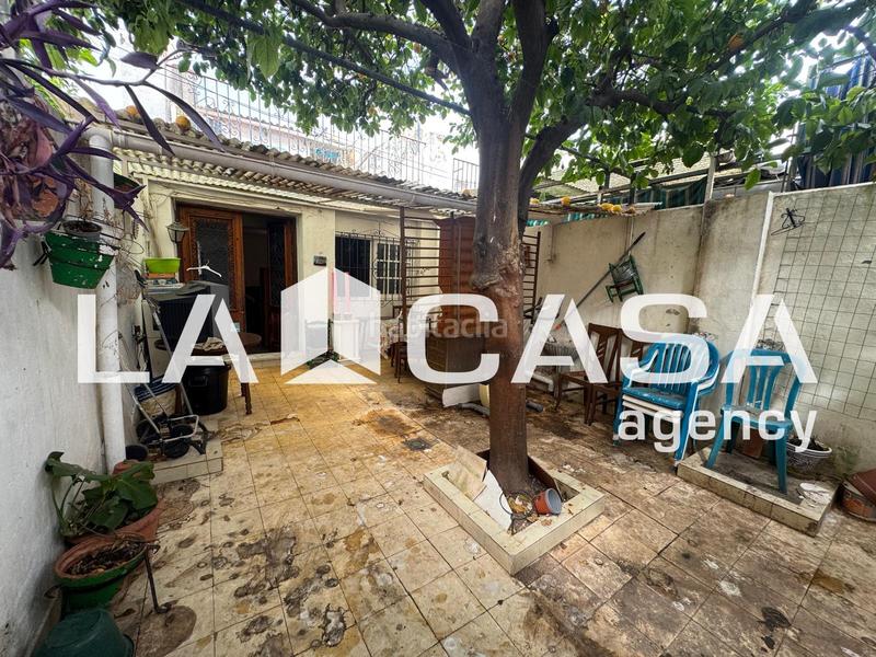 Foto 4c47dd83-c89d-47e7-9042-090e6d281667. Casa a Centro - Doña Mercedes Dos Hermanas