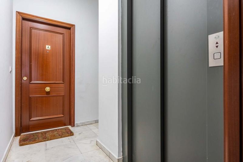 Foto cd018f2f-4435-475b-9707-e9c943c91ea3. Piso en Arenal - Museo Sevilla