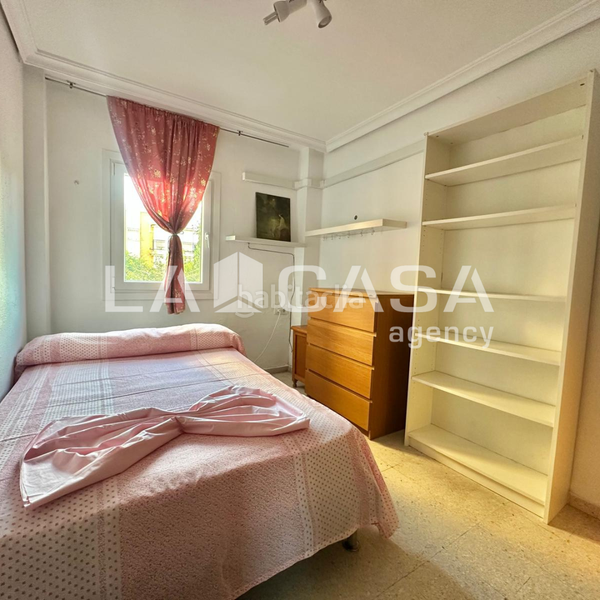 Foto 5905b73e-341e-4316-97b4-b76325063453. Appartamento in Villegas Sevilla