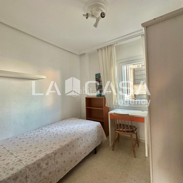 Foto a8c9c94f-0a5a-4580-9d44-353f55a6640d. Appartamento in Villegas Sevilla