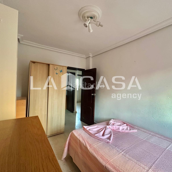 Foto 0725bea6-bec8-4a4f-837e-fefe9a1d6be5. Appartement dans Villegas Sevilla