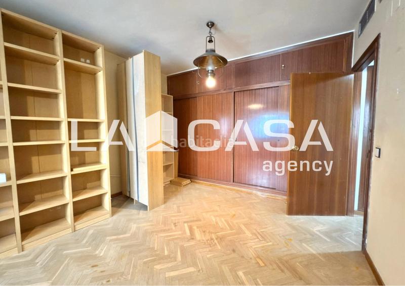 Foto 0c051590-487e-4cf2-8827-1e13247d931c. Appartamento con parcheggio in Los Remedios Sevilla