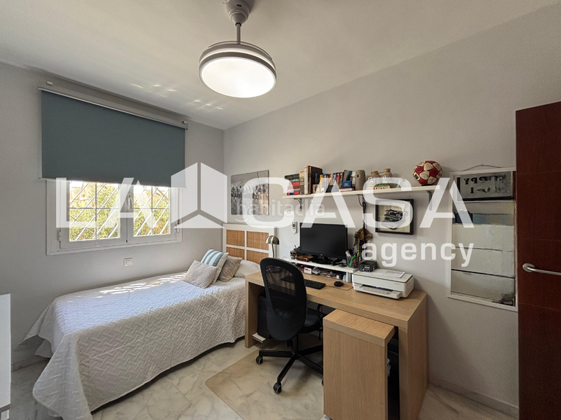 Foto 720e0b5e-cfce-482b-8729-76050326d74f. Casa pareada en Olivar de Quintos Montequinto
