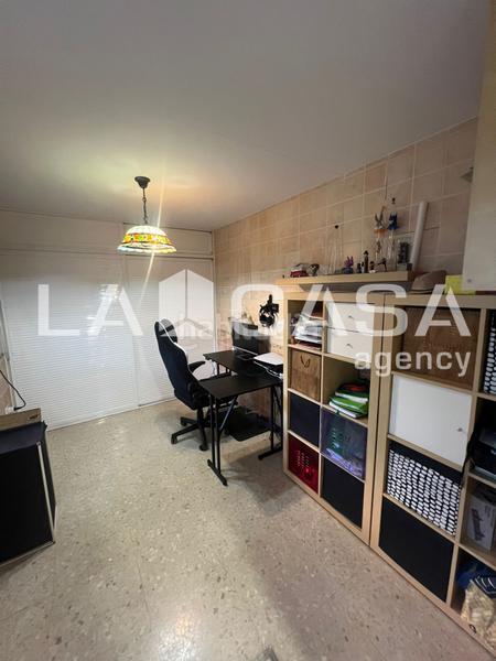 Foto bfb1d328-6487-4d2c-b4d7-5722e5ae5e2f. Casa adossada amb aparcament a Arco Norte - Avda España Dos Hermanas