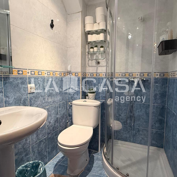 Foto 633a36bb-3363-4a0f-9945-6e6fb0d7f7f7. Appartement avec chauffage dans San Julián Sevilla