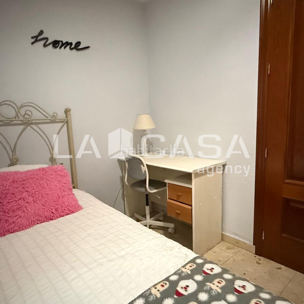 Foto bc03e643-029a-49f5-9ccd-ace92d13710f. Flat with heating in San Julián Sevilla