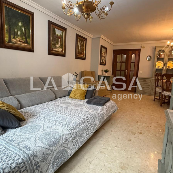 Foto 50c72673-c496-4940-9415-7787dba5ec2d. Pis amb calefacció a San Julián Sevilla