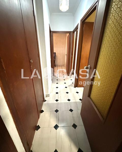 Foto 7240a37f-126b-4956-9c56-035916ccd2f2. Appartement dans El Torrejón - El Cerezo Sevilla