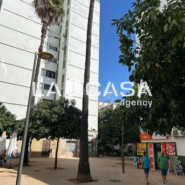 Foto a5236cfa-725d-40ee-ac96-0b80da10a266. Appartement dans El Torrejón - El Cerezo Sevilla