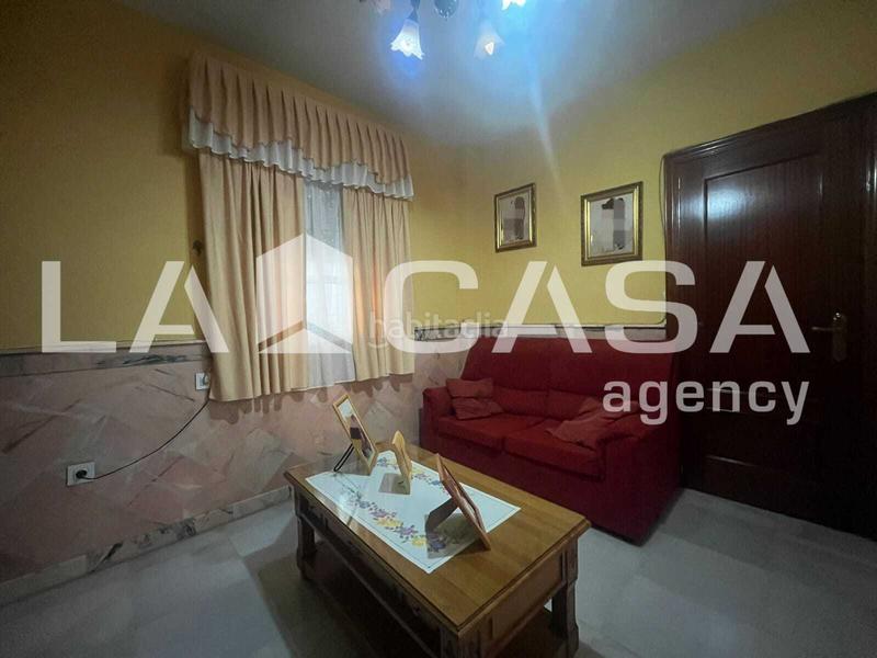 Foto 45516f49-f38e-4b5c-8382-8b3b3ba0501d. Casa adossada amb calefacció aparcament a Vista Azul - Consolación Dos Hermanas