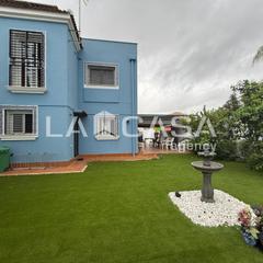 Casa aparellada a Umbrete