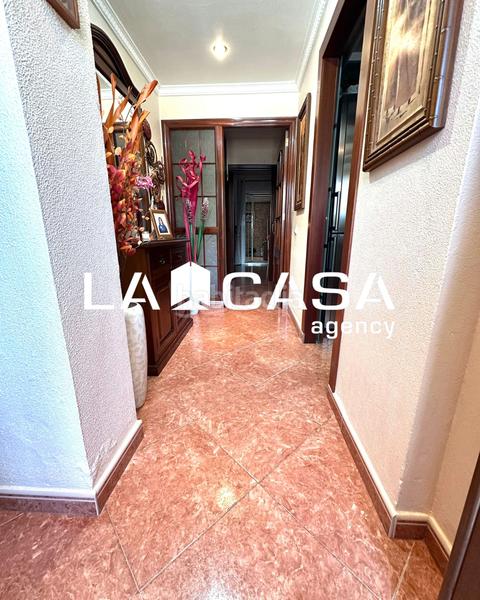 Foto 496c47b4-aa1e-4451-859d-e51d3ef774bb. Casa a schiera con piscina in Urbadiez - Entrepuentes Sevilla