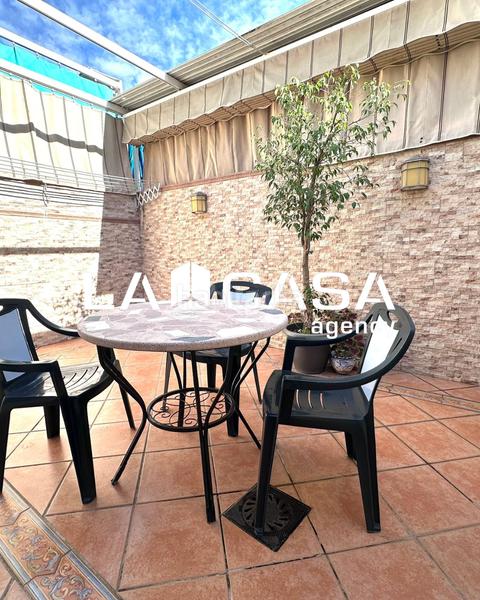 Foto cef5c9c6-6669-4e5b-bd40-64b030c2896d. Casa a schiera con piscina in Urbadiez - Entrepuentes Sevilla