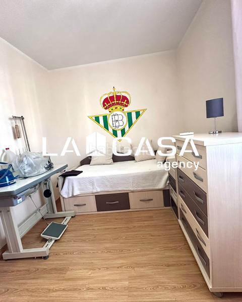 Foto eb3ca9f1-a182-475a-8cab-9e251ae2e72d. Reihenhaus mit pool in Urbadiez - Entrepuentes Sevilla