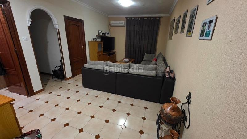 Foto 79f56dab-d3c6-4d36-9387-0ba49f93caaf. Piso en El Cerro Sevilla