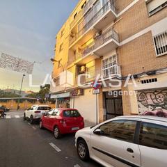 Reihenhaus  Calle algámitas. Chalet adosado en venta en pleno corazón de la macarena