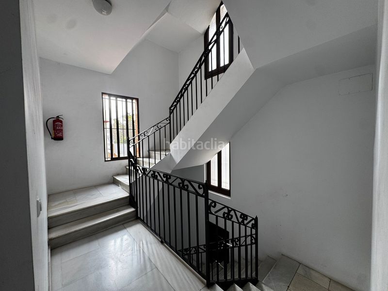 Foto 40a9d405-1211-4606-818d-975cfec85a40. Pis a Barrio del Nervión Sevilla
