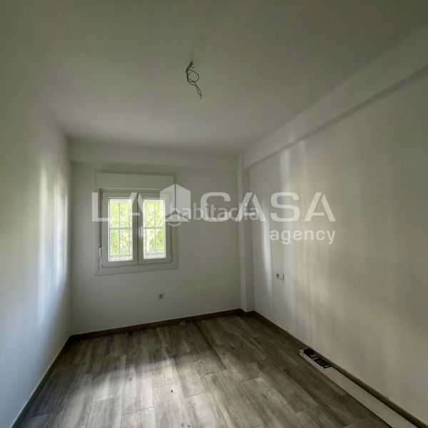 Foto dbdff51f-28fa-4870-9d95-58172ad55c3b. Pis a Cruz Roja Sevilla