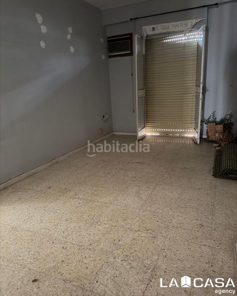 Foto 77758077-20b8-4b55-a5fc-9ff652b7d37d. Pis a Cruz Roja Sevilla