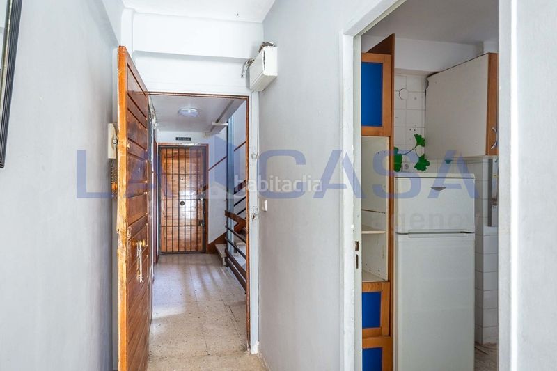 Foto c48ea83b-fe2a-43d7-97cc-2bb3bcd6961e. Pis a Cruz Roja Sevilla