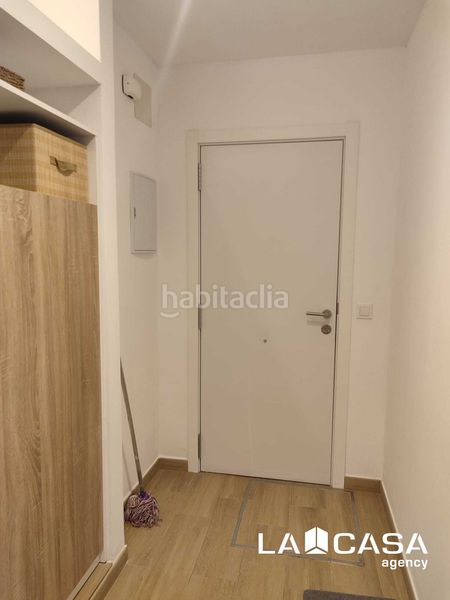 Foto b69abb86-0f21-4145-bb2f-bf003ad02a7a. Pis amb calefacció a Bellavista Sevilla