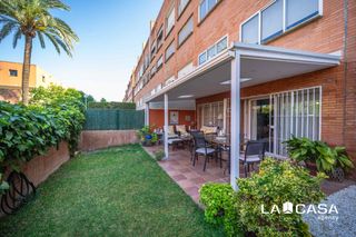 Duplex  Calle dúplex torre greco. Se vende fantástico dúplex en la motilla.