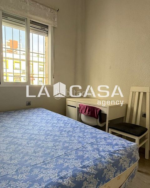 Foto edf10c14-c5ae-487f-a285-a85c6721e628. Pis a Cruz Roja Sevilla