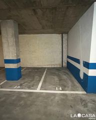 Miete Autoparkplatz  Avenida de miraflores. Alquiler de garaje para moto.