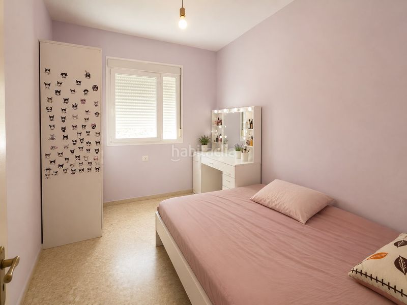 Foto f5efcad7-010c-4497-b8ba-a7c03477d3a0. Pis amb aparcament a Palmete Sevilla