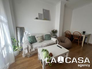 Appartamento  Avenida cristobal colon. Piso en venta en centro  doña mercedes.