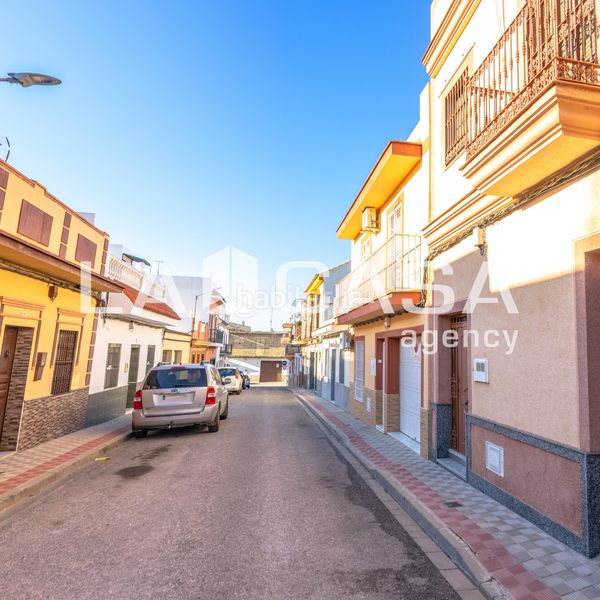 Foto 1bacab9f-e235-4e71-bd7a-0e6a0df237b5. Casa amb calefacció a El Arenal - La Pólvora Dos Hermanas