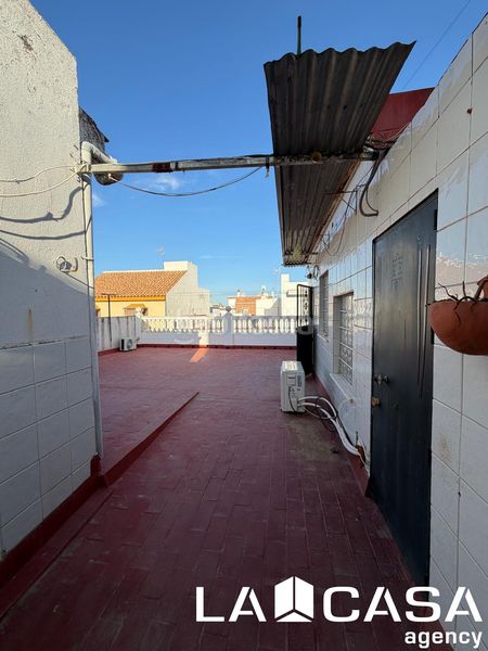 Foto 30808e1a-4a6b-429c-89de-207668e26458. Casa amb calefacció a El Arenal - La Pólvora Dos Hermanas