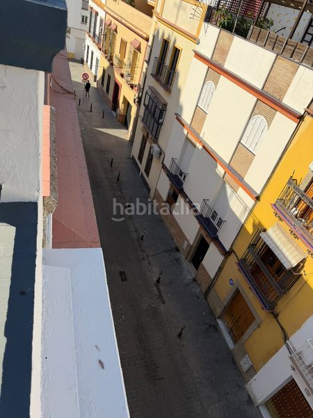Foto db5336da-2117-48d3-96f6-bc19d0e365cb. Piso  en venta en san luis. en San Julián Sevilla