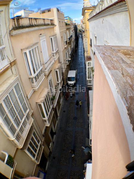 Foto 19b615e7-9af1-450c-a233-97ac36af072c. Pis amb calefacció terrassa a Centro Histórico Cádiz