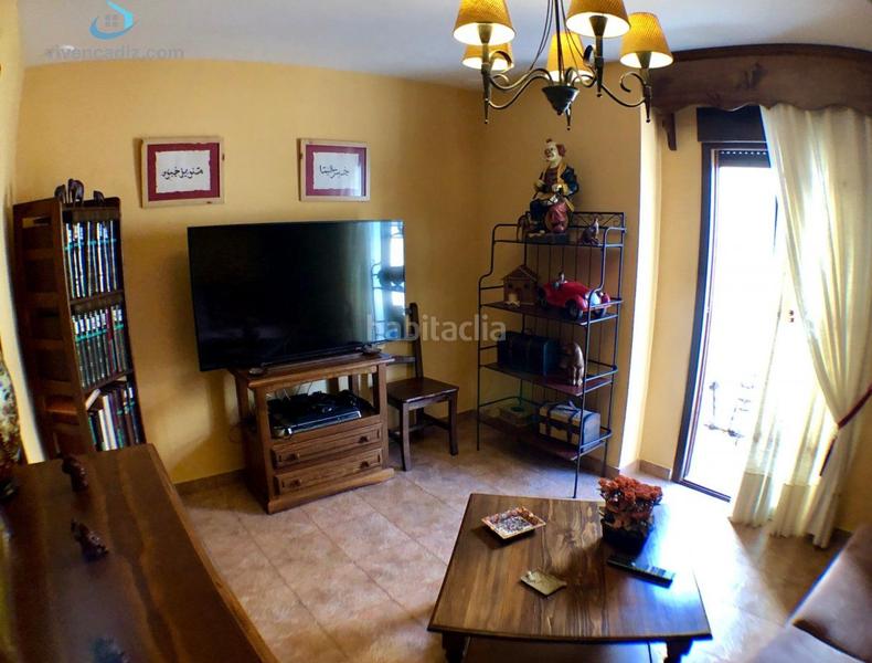 Foto 4ecd1690-775a-4609-842d-56c0e3123c99. Pis amb calefacció terrassa a Centro Histórico Cádiz