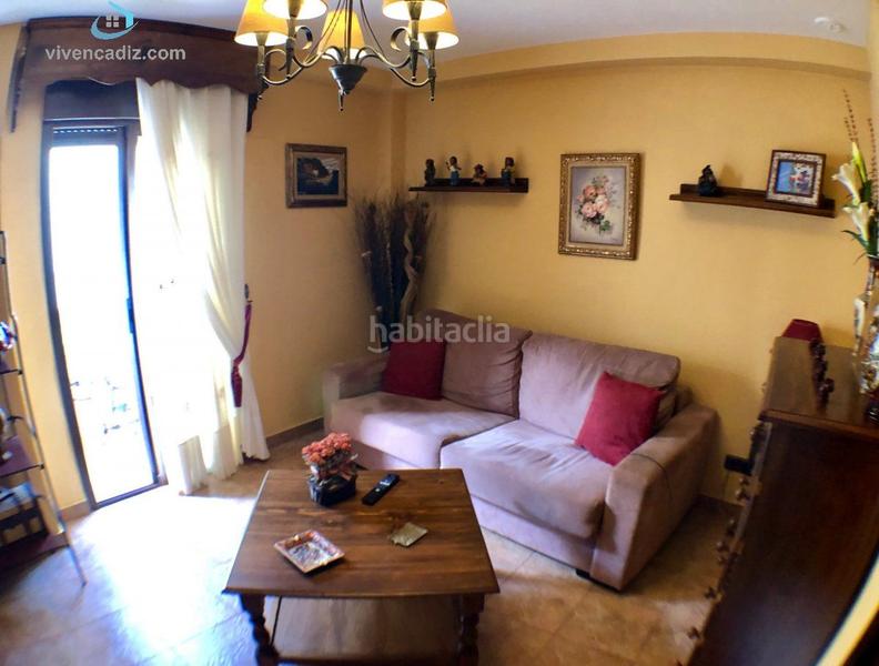 Foto 50c20bb4-5495-46a1-bc04-fdd669df2b33. Pis amb calefacció terrassa a Centro Histórico Cádiz