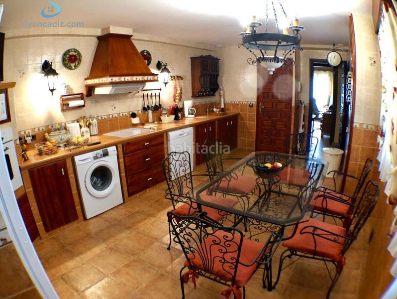 Foto 51d465c3-4f39-40b5-b231-97b27d37c227. Pis amb calefacció terrassa a Centro Histórico Cádiz