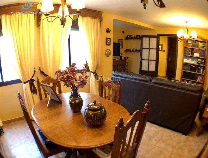 Foto d86b8904-1034-4bcc-a192-60995cfc940a. Pis amb calefacció terrassa a Centro Histórico Cádiz