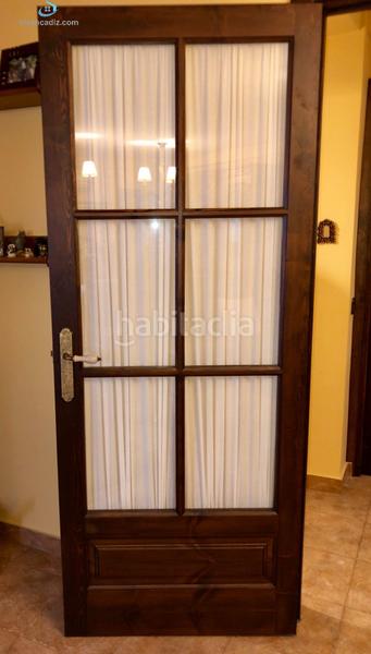 Foto f78c58ee-f60b-4f4b-8d9b-2259c0f1eac6. Pis amb calefacció terrassa a Centro Histórico Cádiz