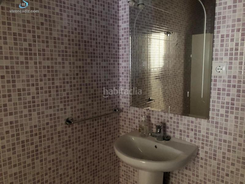 Foto 13d34cc8-8b76-4d6b-8dab-19e7732fcd5c. Edificio finca en la viña en La Caleta - La Viña Cádiz