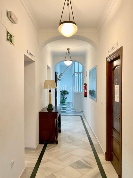 Foto b1db4898-a6bb-40bd-8ae6-caf9f0e607f0. Piso en Centro Histórico Cádiz