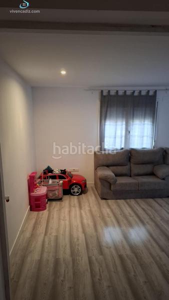 Foto 5bbc8539-c982-47a9-ac5b-02a9b2e5ce91. Ground floor in Paseo Marítimo - San José - La Laguna Cádiz