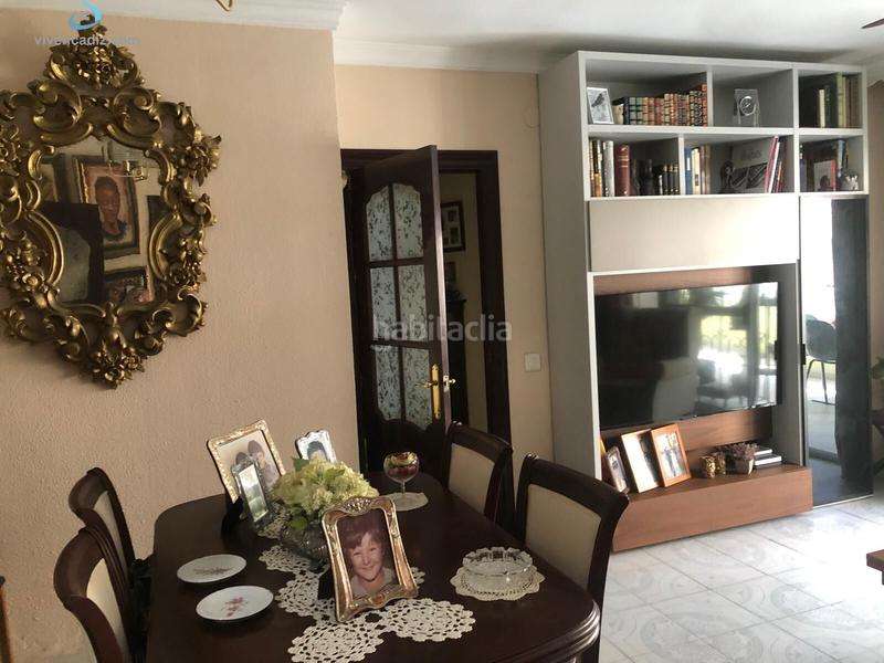 Foto 0ba31236-91d1-41d9-a6a0-6059d47acc9e. Appartamento in Paseo Marítimo - San José - La Laguna Cádiz