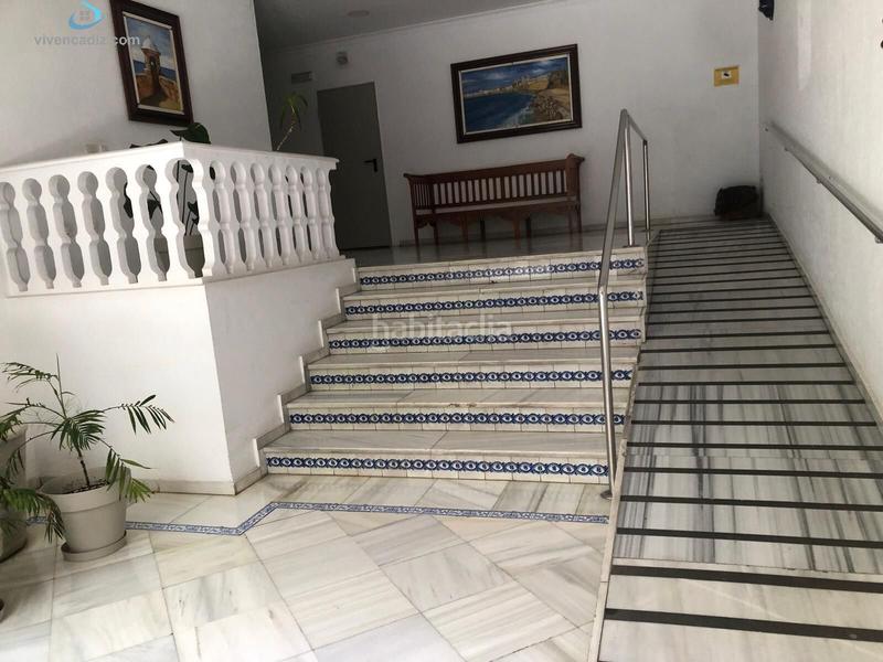 Foto 1a72a135-8a97-4f25-92e5-4dae914c37c2. Appartamento in Paseo Marítimo - San José - La Laguna Cádiz