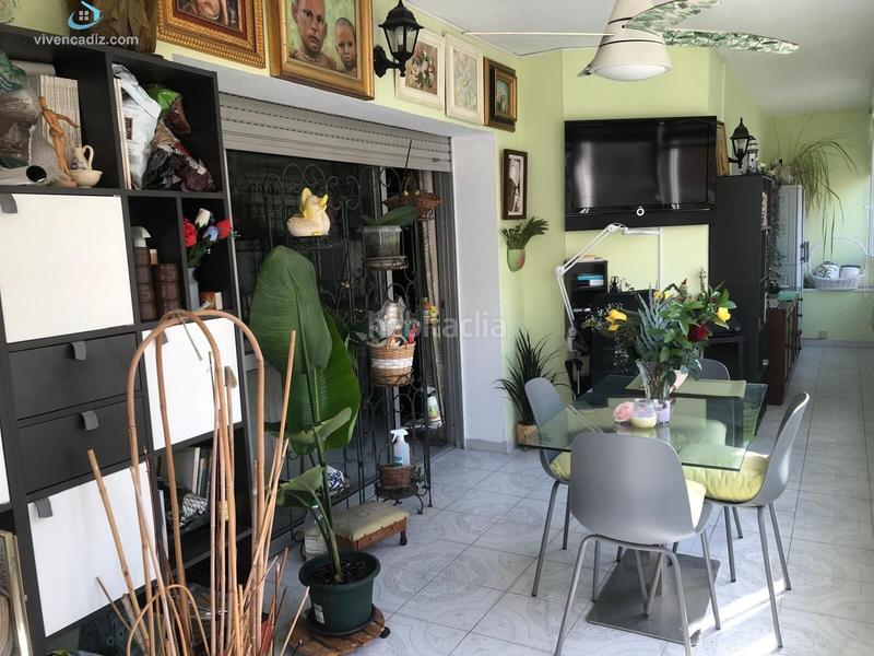 Foto 2cff7735-e9fc-4da0-933d-6ea0413a9345. Appartamento in Paseo Marítimo - San José - La Laguna Cádiz