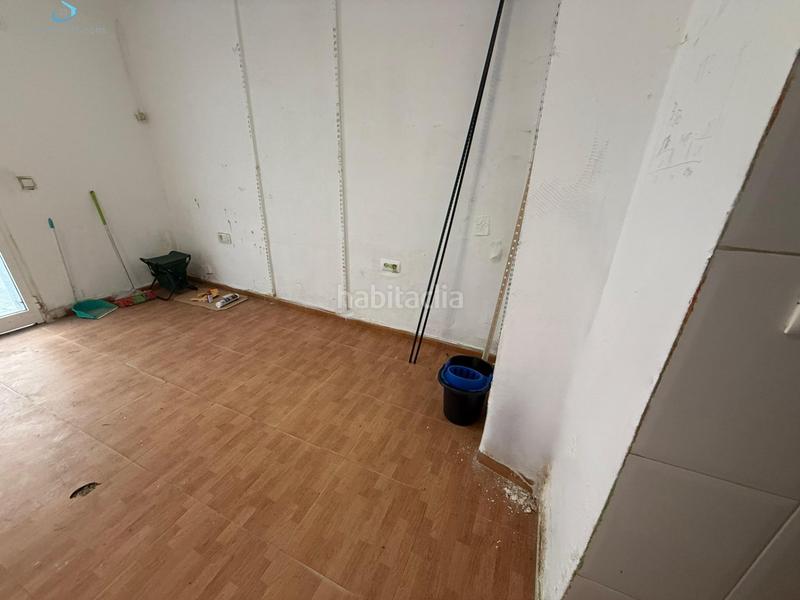 Foto 44c76ab9-87b9-49fe-b5b0-f36c3337e9d5. Local comercial  en venta o alquiler en pleno centro en Cádiz