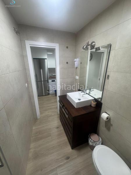 Foto 14f7160a-97b6-4a45-b0bd-31a44f390860. Pis a Centro Histórico Cádiz