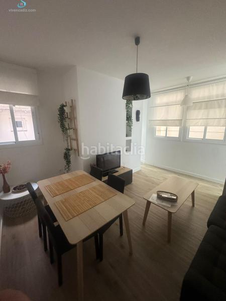 Foto 812b0f50-c59f-4766-a33b-38e114af859b. Pis a Centro Histórico Cádiz